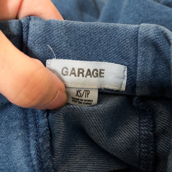 • Size XS 🩵 Blue Garage Skirt 

• Length - 15.5 in, Waist - 26 in circumference - Picture 5 of 7